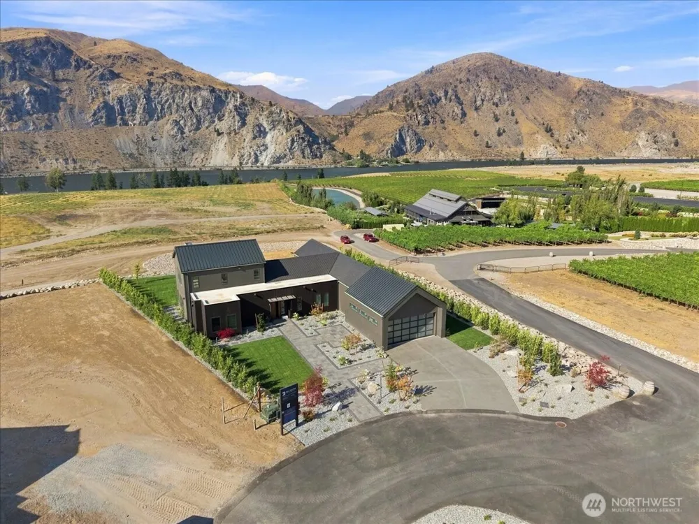 4 Mica Lane Orondo, WA 98843