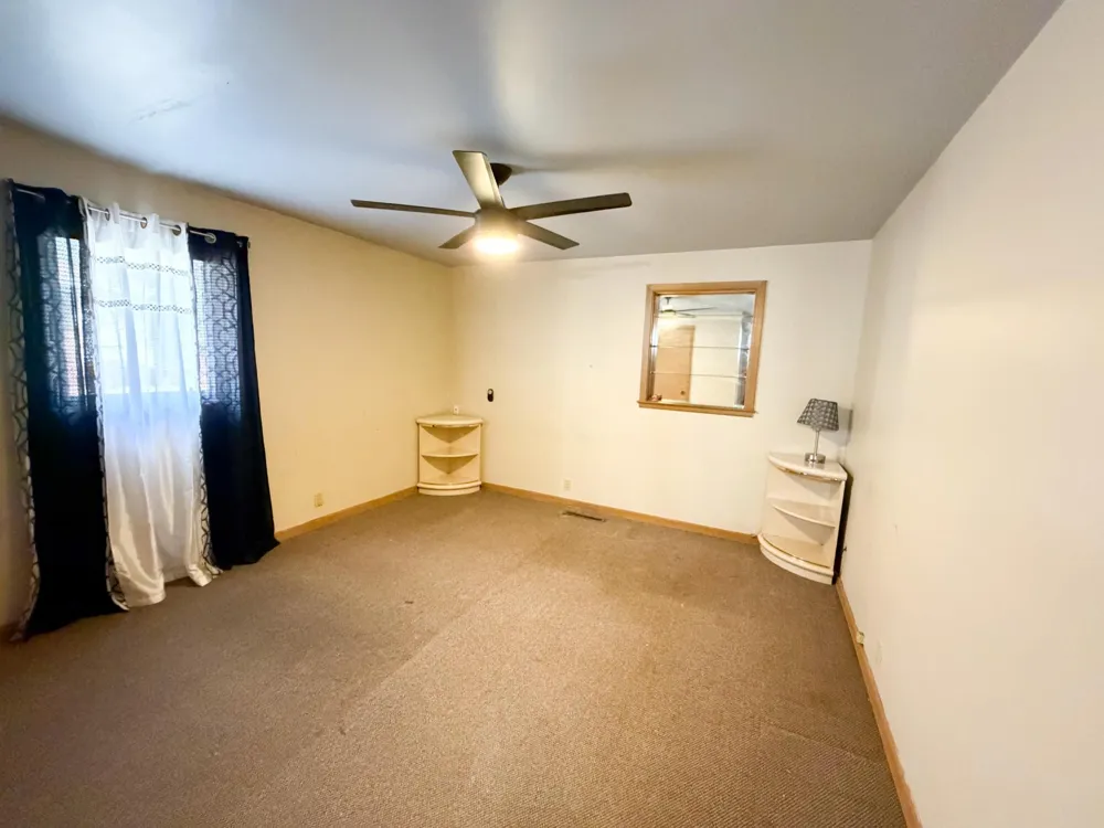 810 8th Avenue Worthington, MN 56187