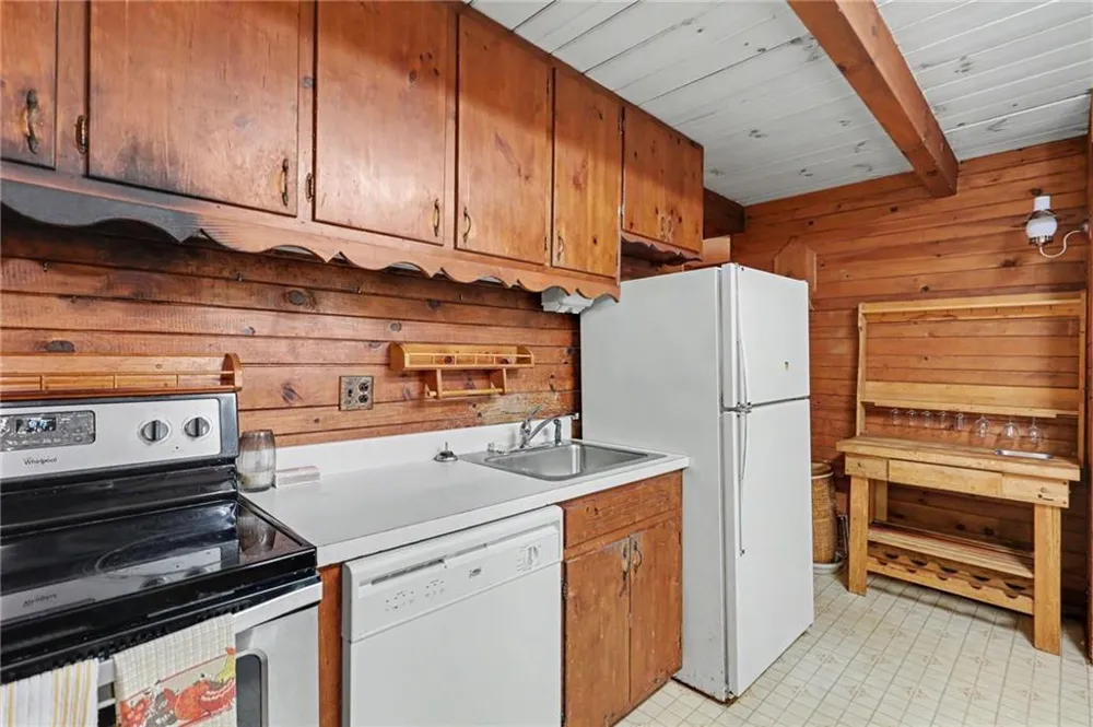 15 Imperial Lane Clayton, GA 30525