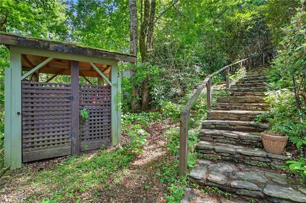 15 Imperial Lane Clayton, GA 30525