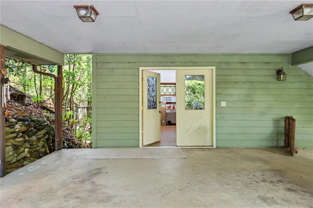 15 Imperial Lane Clayton, GA 30525