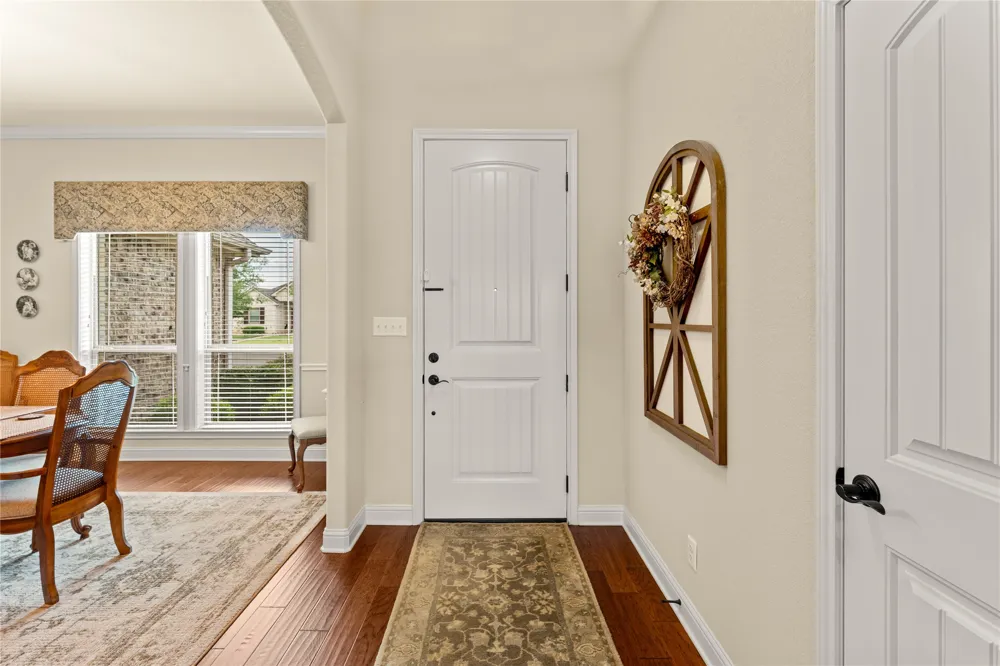 283 Briarleaf Circle Hewitt, TX 76643