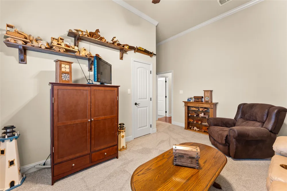 283 Briarleaf Circle Hewitt, TX 76643