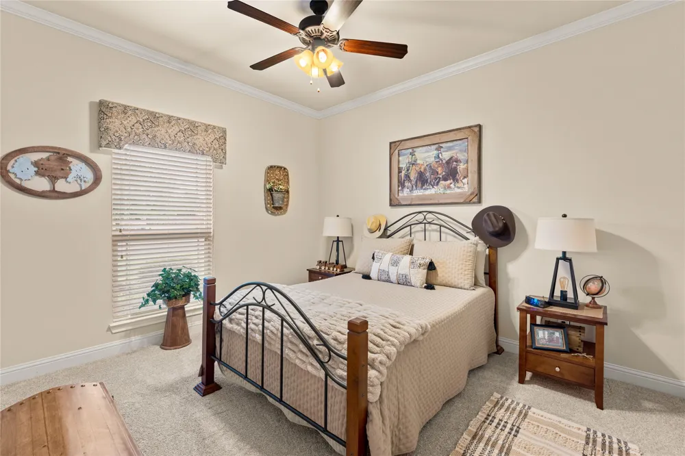 283 Briarleaf Circle Hewitt, TX 76643