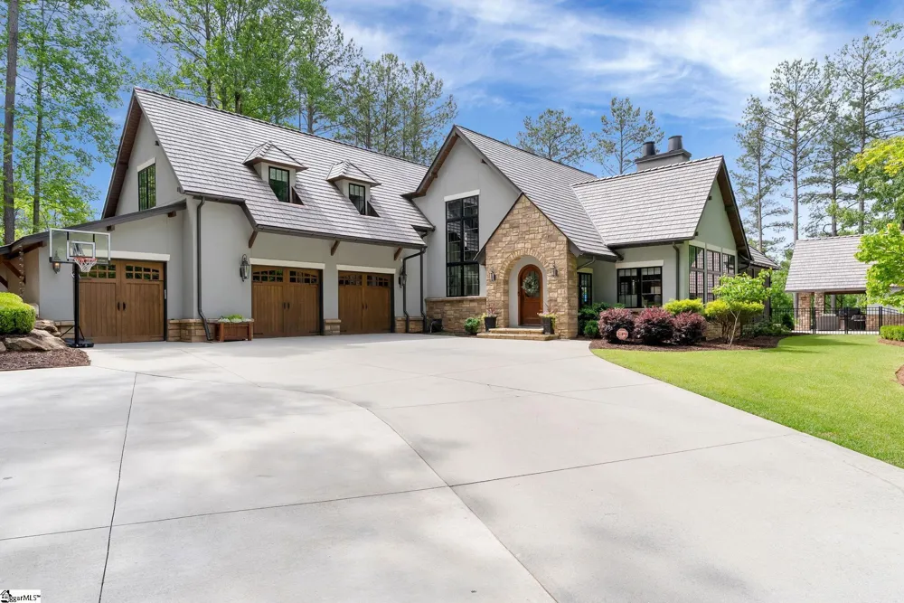 119 Drewberry Lane Sunset, SC 29685