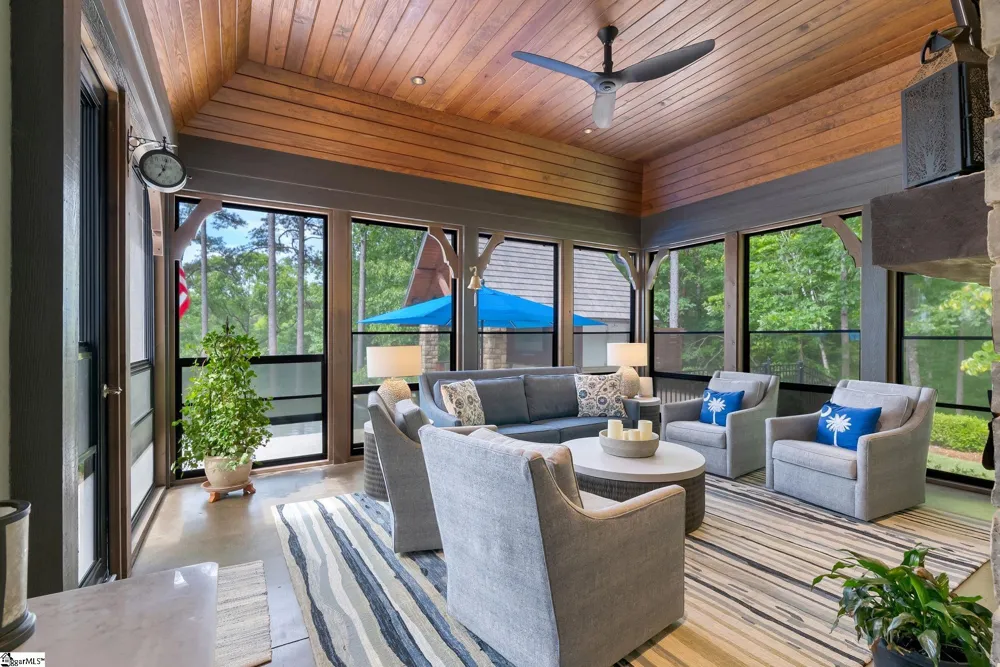 119 Drewberry Lane Sunset, SC 29685