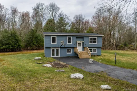 39 Dingle Daisy Road