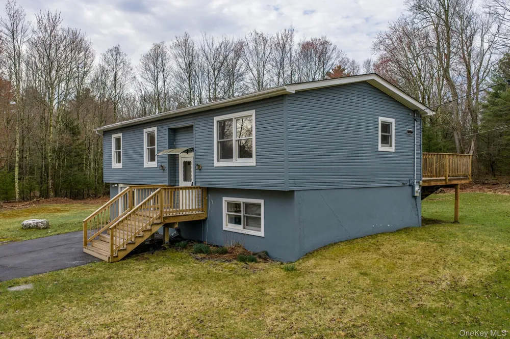 39 Dingle Daisy Road Monticello, NY 12701