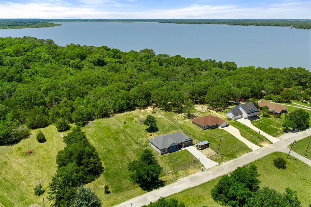 10718 Karen Sue Court Quinlan, TX 75474