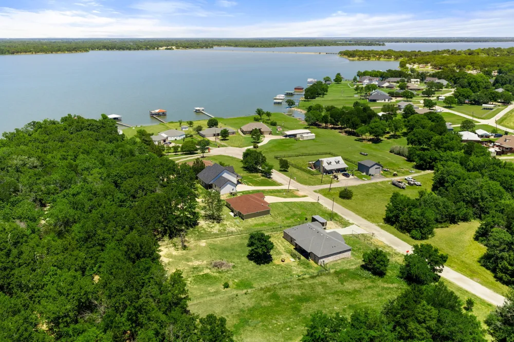 10718 Karen Sue Court Quinlan, TX 75474