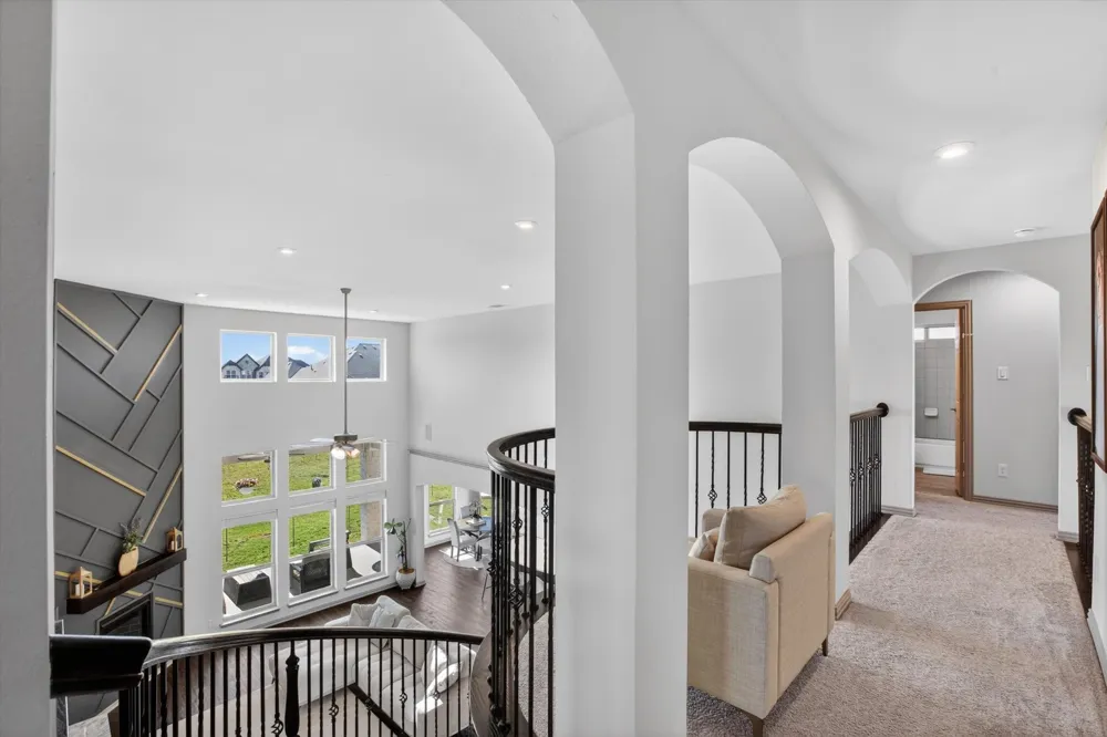 370 Cheyenne Mountain Drive Ovilla, TX 75154