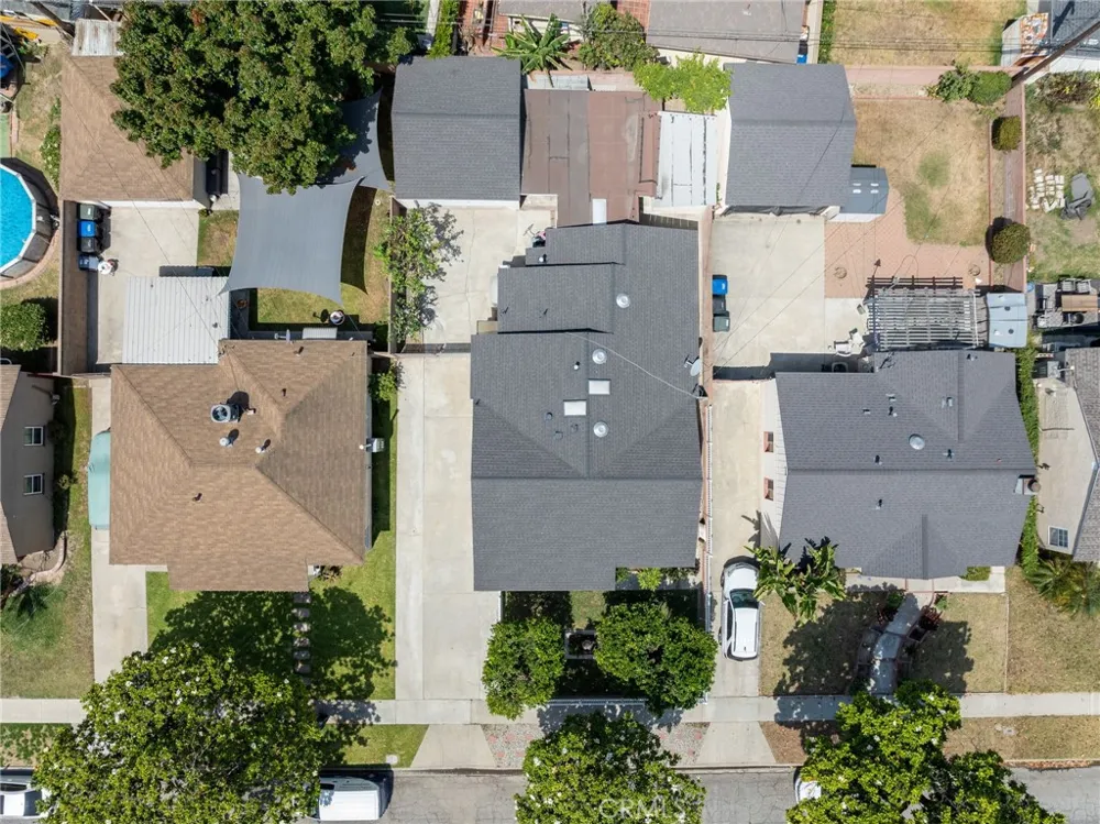 13607 Benfield Norwalk, CA 90650