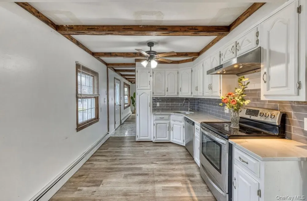 70 Sycamore Lane Levittown, NY 11756