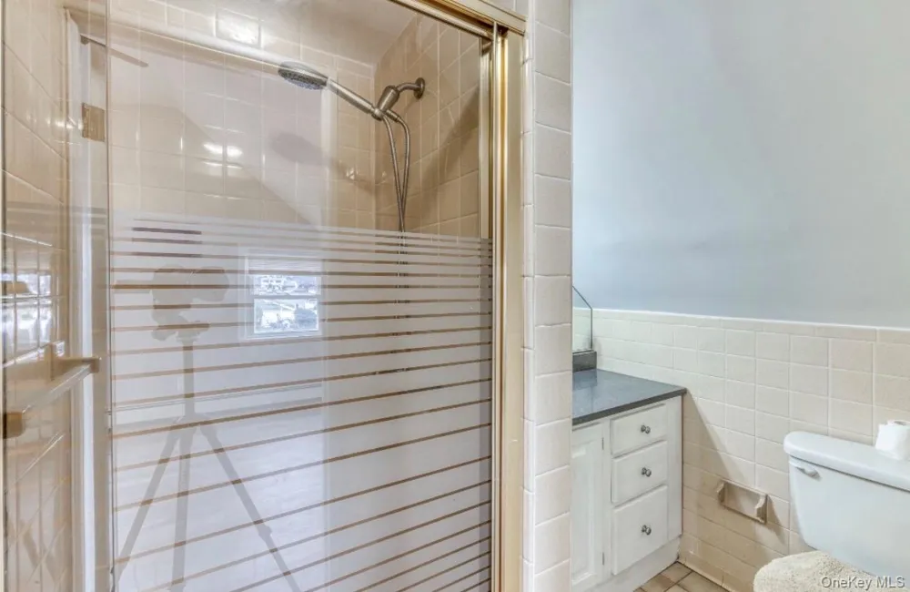70 Sycamore Lane Levittown, NY 11756