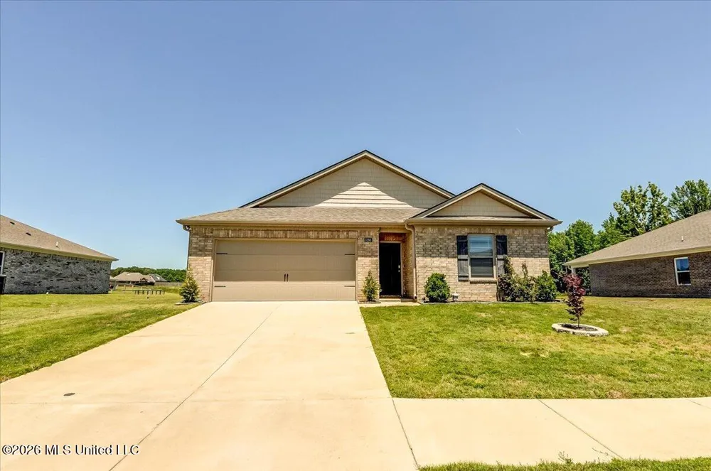 5268 Alpine Drive Horn Lake, MS 38637