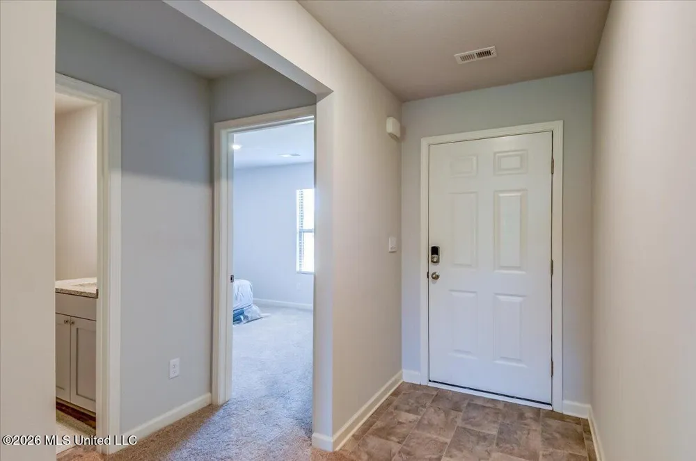 5268 Alpine Drive Horn Lake, MS 38637