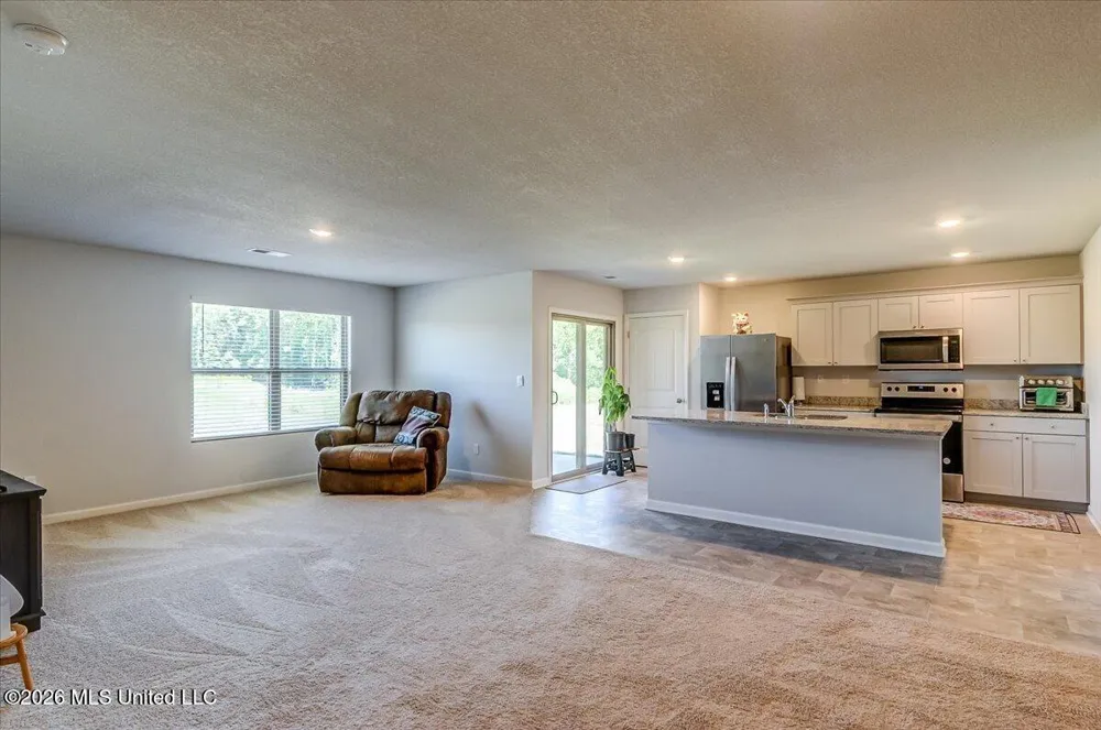 5268 Alpine Drive Horn Lake, MS 38637