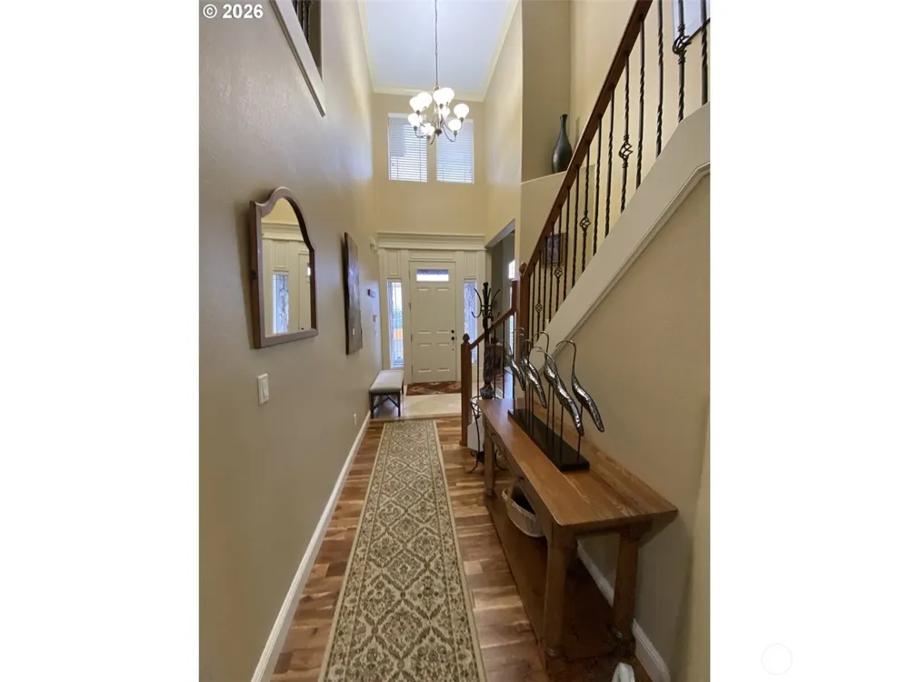 545 E 18 STREET La Center, WA 98629