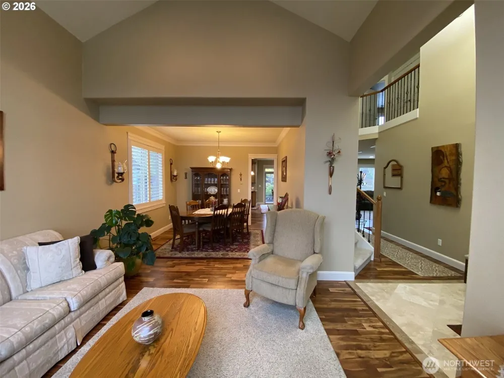 545 E 18 STREET La Center, WA 98629