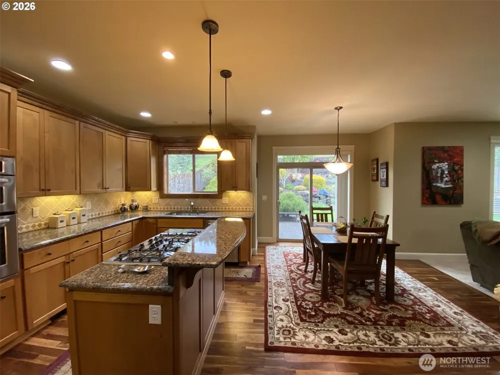 545 E 18 STREET La Center, WA 98629