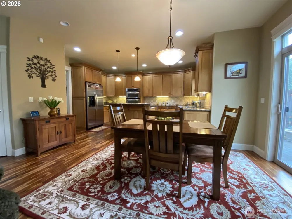 545 E 18 STREET La Center, WA 98629