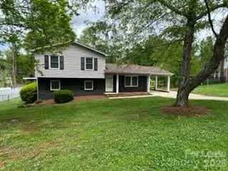 2108 Deepwood Court