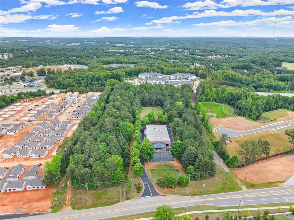 5378 Thompson Mill Road Hoschton, GA 30548