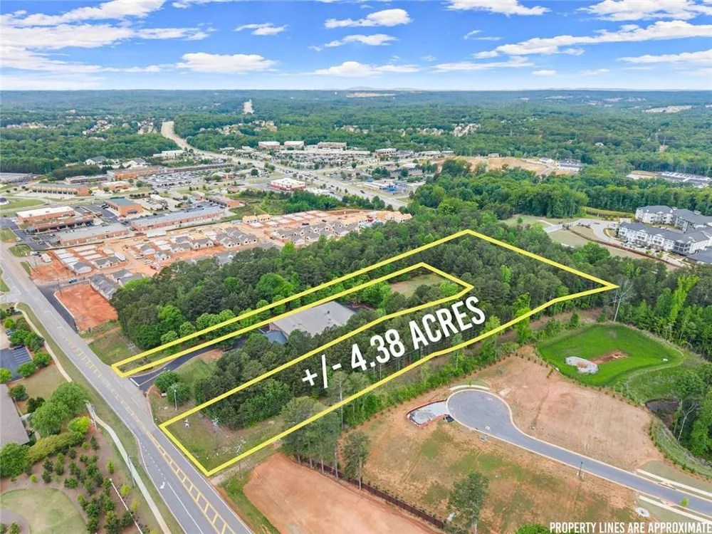 5378 Thompson Mill Road Hoschton, GA 30548