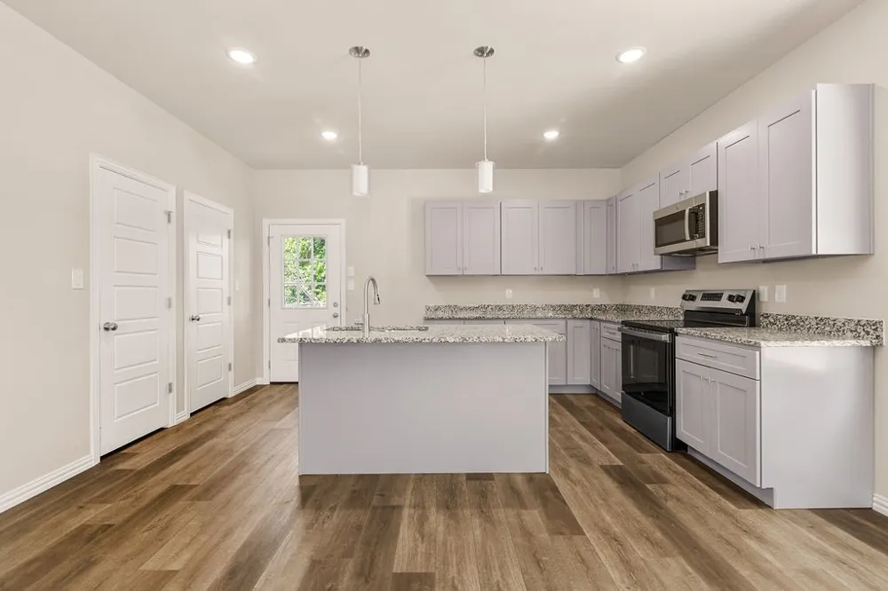 3849 Kimbo Road Fort Worth, TX 76104