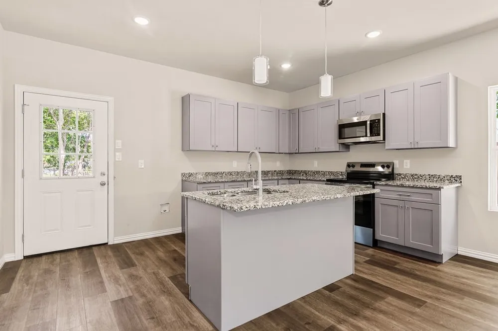 3849 Kimbo Road Fort Worth, TX 76104