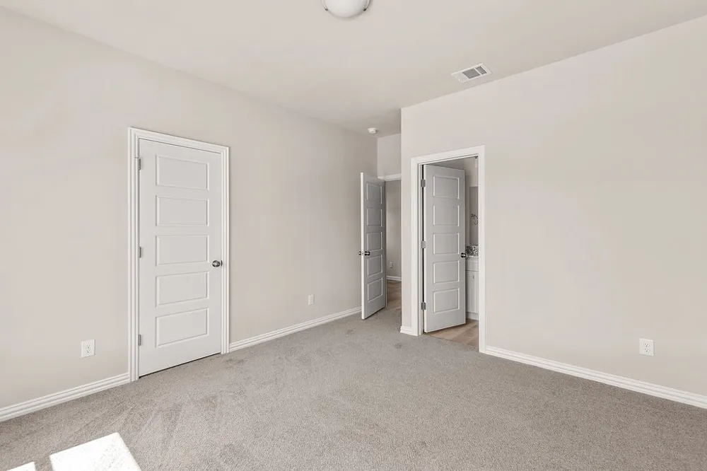 3849 Kimbo Road Fort Worth, TX 76104