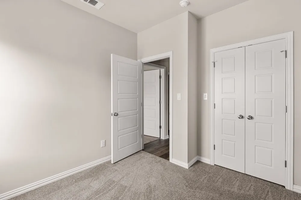 3849 Kimbo Road Fort Worth, TX 76104