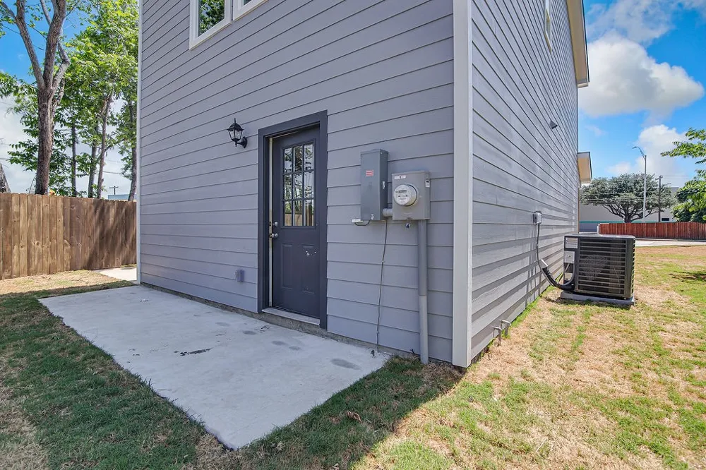 3849 Kimbo Road Fort Worth, TX 76104