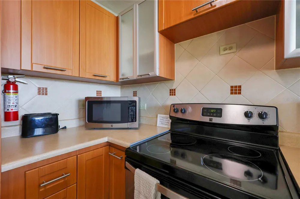 115 115 #401 Rincon, PR 00677