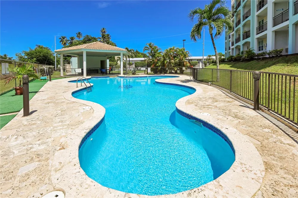 115 115 #401 Rincon, PR 00677