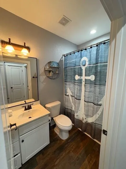 4141 Pointe West Drive #202 Galveston, TX 77554