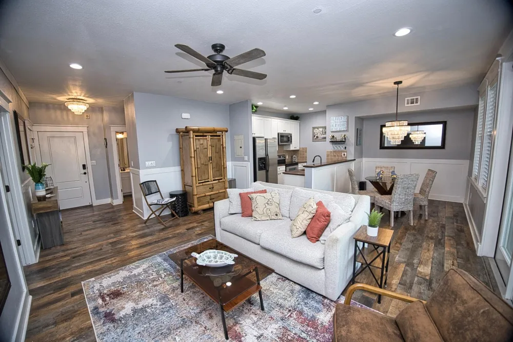 4141 Pointe West Drive #202 Galveston, TX 77554