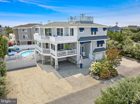 51 LONG BEACH BLVD