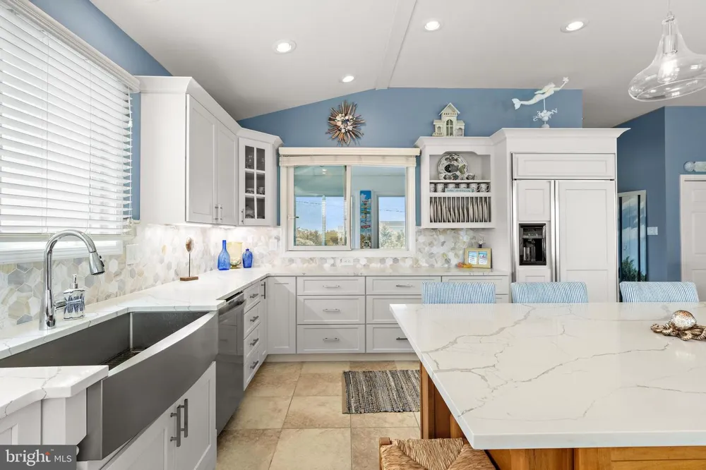 51 LONG BEACH BLVD Long Beach Township, NJ 08008