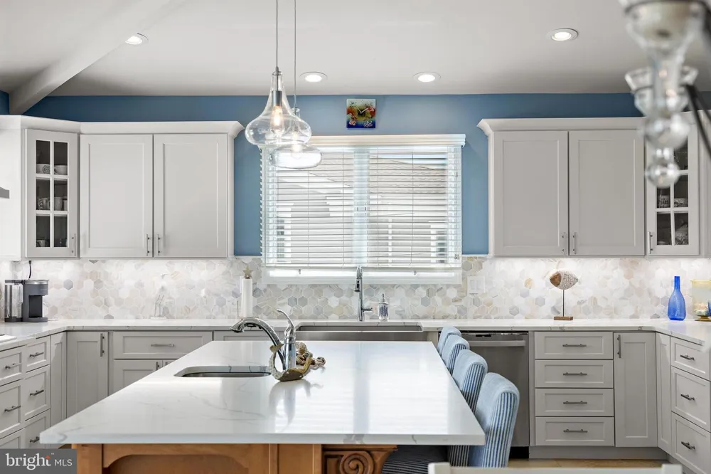 51 LONG BEACH BLVD Long Beach Township, NJ 08008