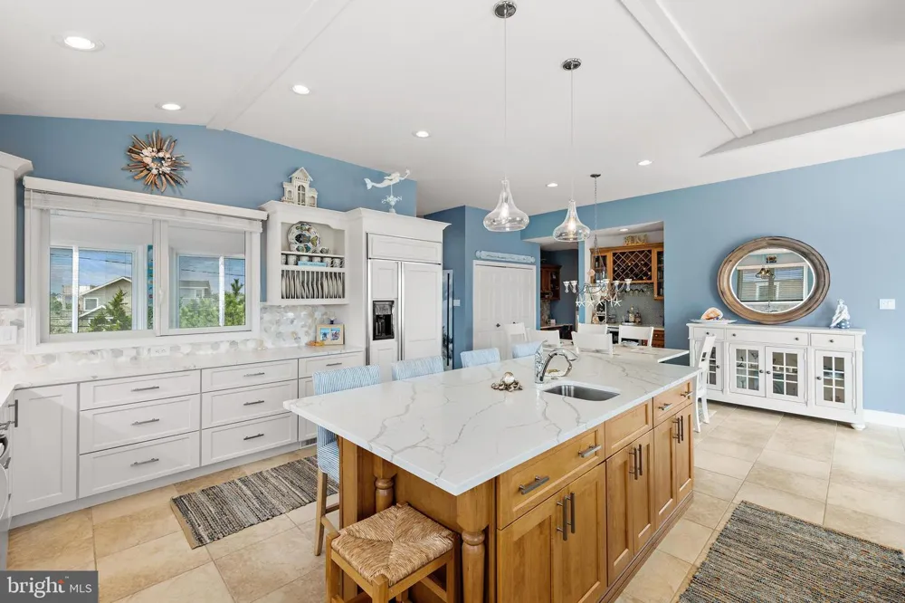 51 LONG BEACH BLVD Long Beach Township, NJ 08008