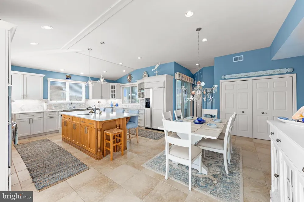 51 LONG BEACH BLVD Long Beach Township, NJ 08008