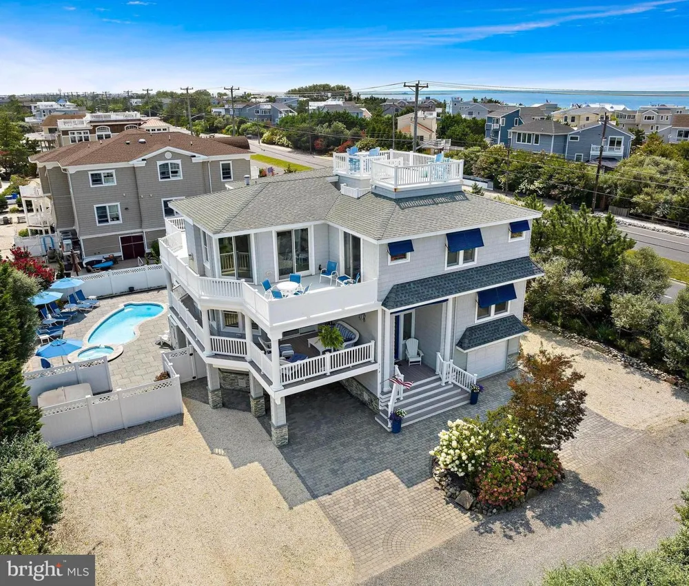 51 LONG BEACH BLVD Long Beach Township, NJ 08008