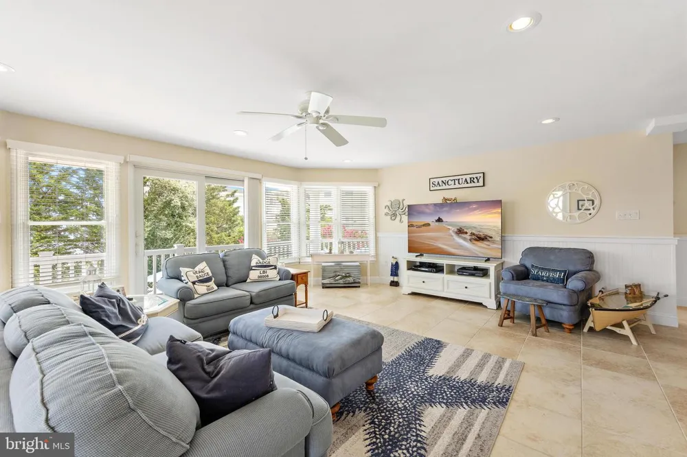 51 LONG BEACH BLVD Long Beach Township, NJ 08008