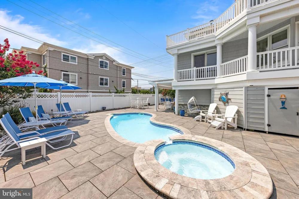 51 LONG BEACH BLVD Long Beach Township, NJ 08008