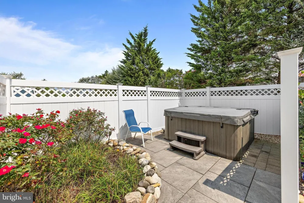 51 LONG BEACH BLVD Long Beach Township, NJ 08008