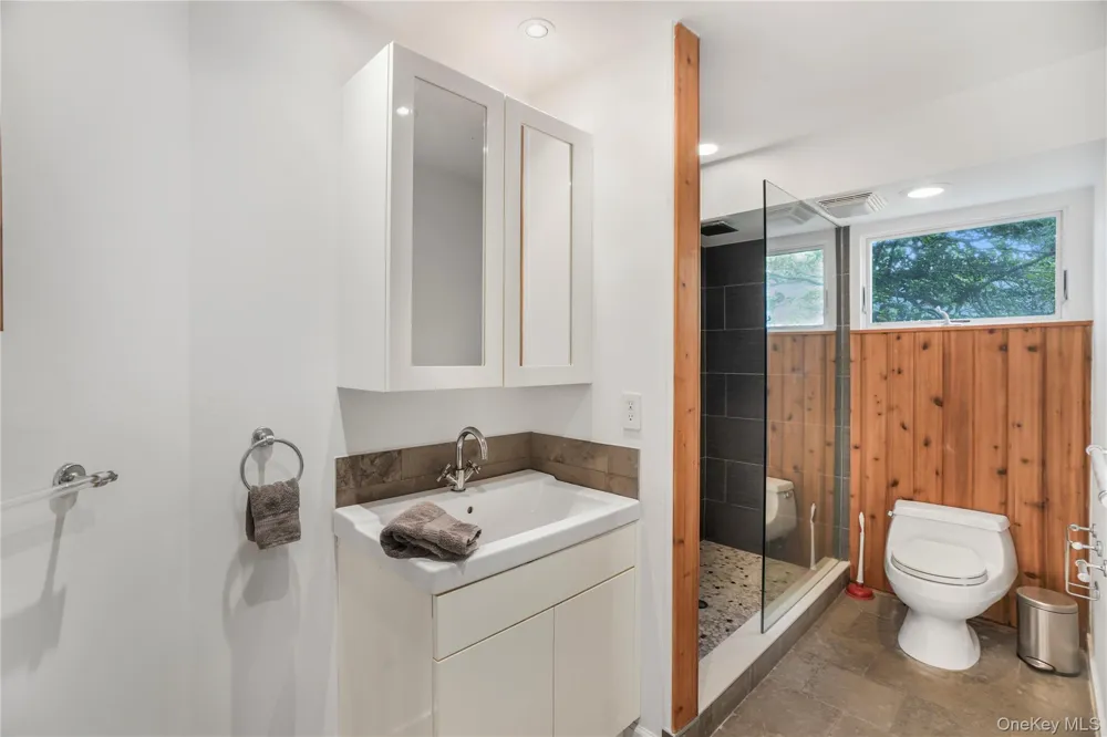337 Shell Walk Fire Island Pines, NY 11782
