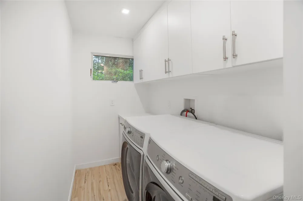 337 Shell Walk Fire Island Pines, NY 11782