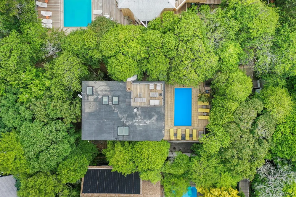 337 Shell Walk Fire Island Pines, NY 11782
