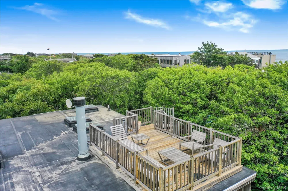 337 Shell Walk Fire Island Pines, NY 11782